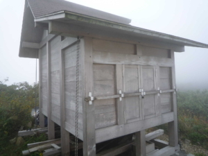 能郷白山神社